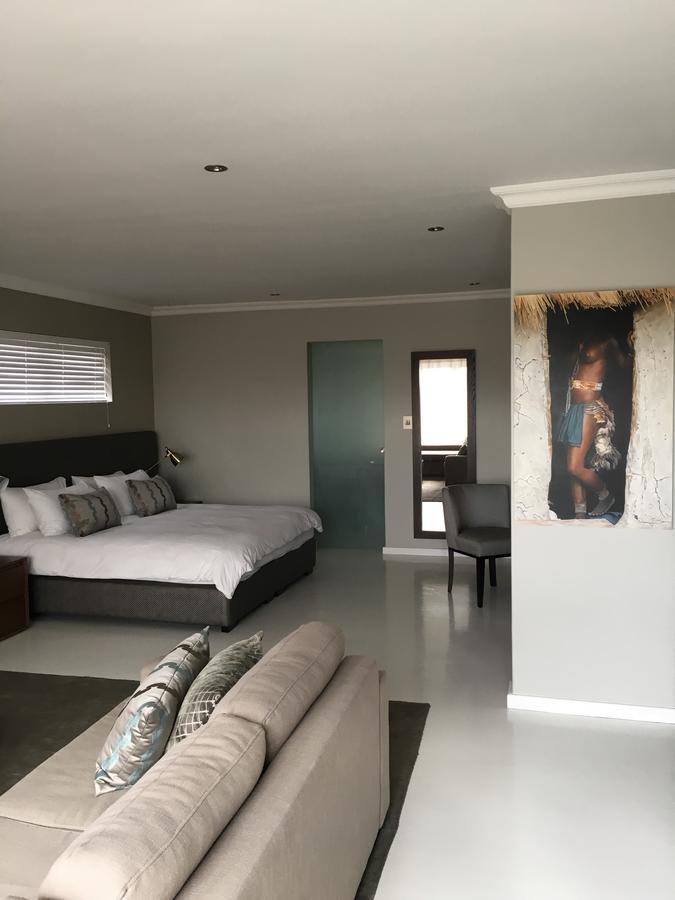 Grand Blue D Hotel Cape Town Exterior foto